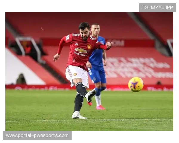 曼联3-1埃弗顿，红魔主场五轮不败延续势头