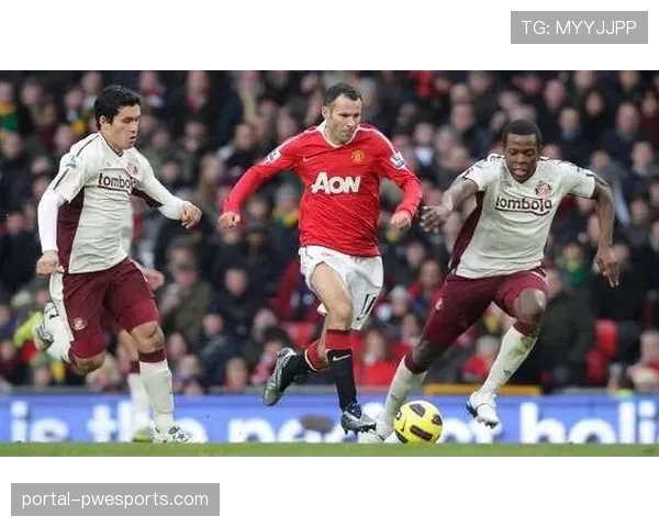 欧战席位关键战：维拉与曼联赛前新闻发布会摘要